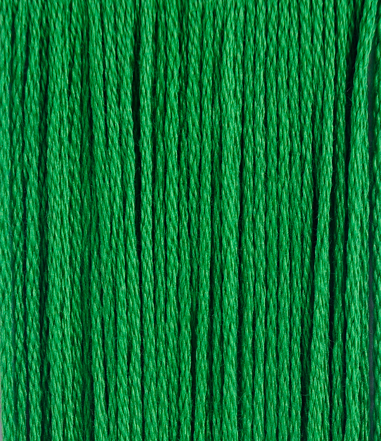 MaxiMouline Embroidery Thread 700s