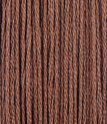 MaxiMouline Embroidery Thread 900s