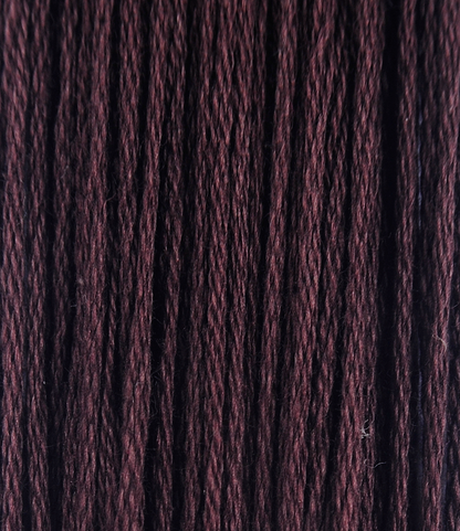 MaxiMouline Embroidery Thread 900s