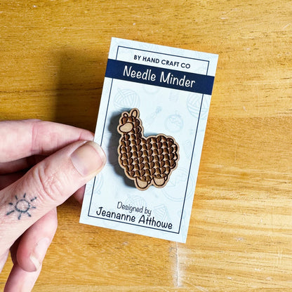 Wooden Magnetic Needle Minder