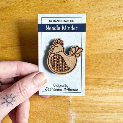 Wooden Magnetic Needle Minder